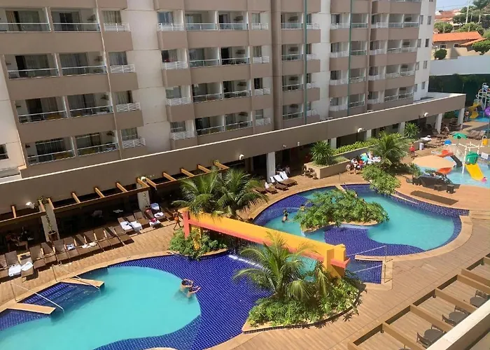 Apto no Enjoy Olímpia Park Resort